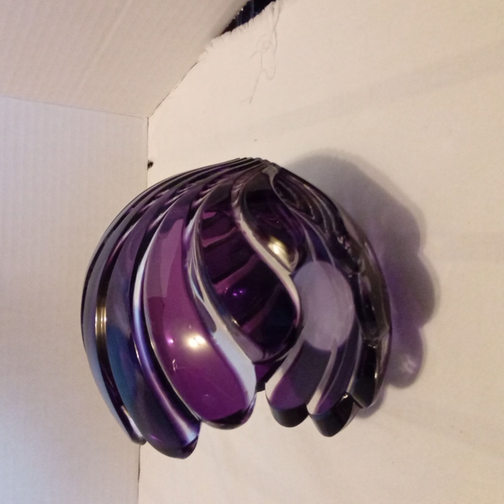 Crystal SeaShell Violet Color - Picture 4 of 5